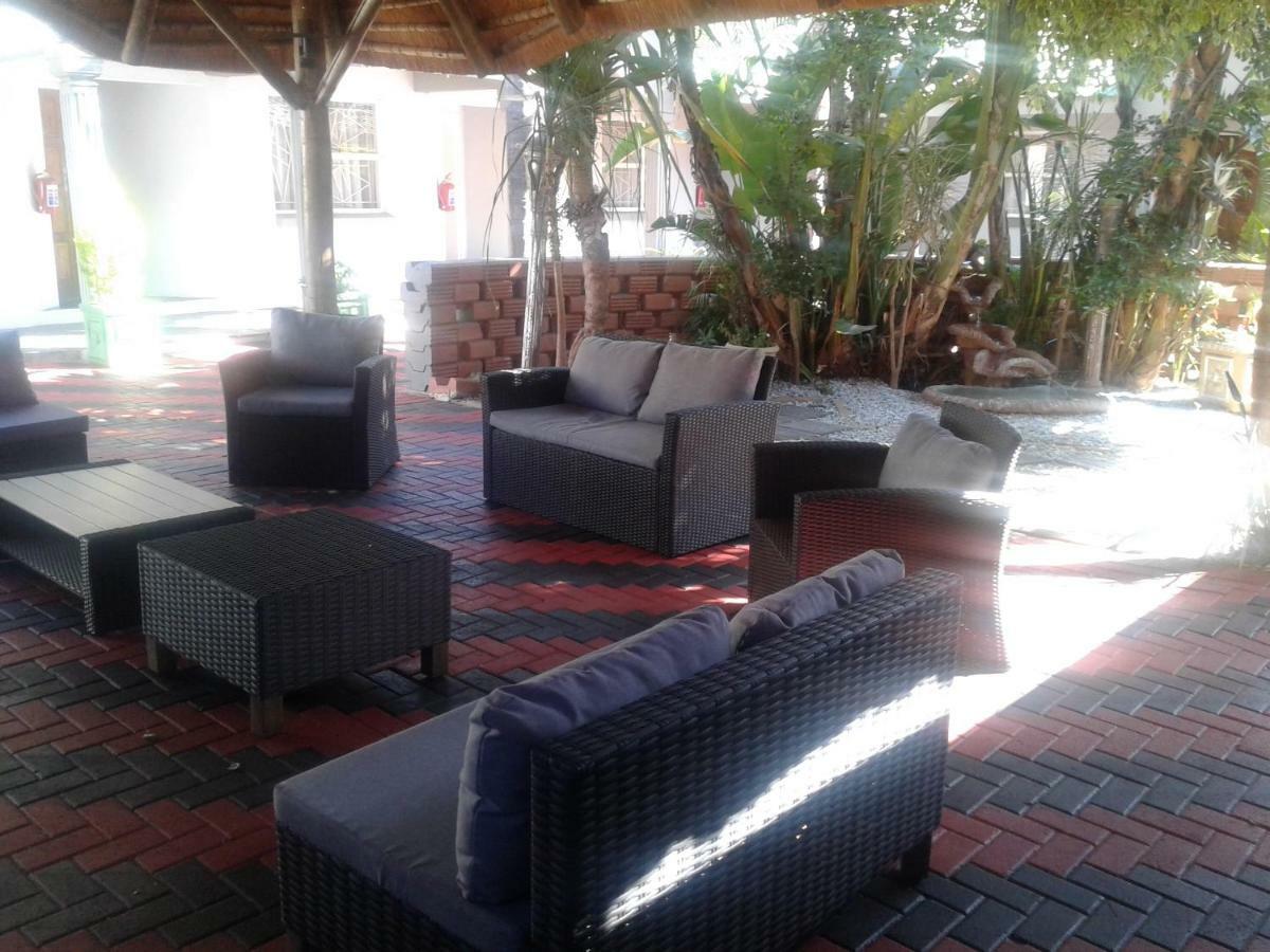 Savannah Guest House 폴로콰네 외부 사진